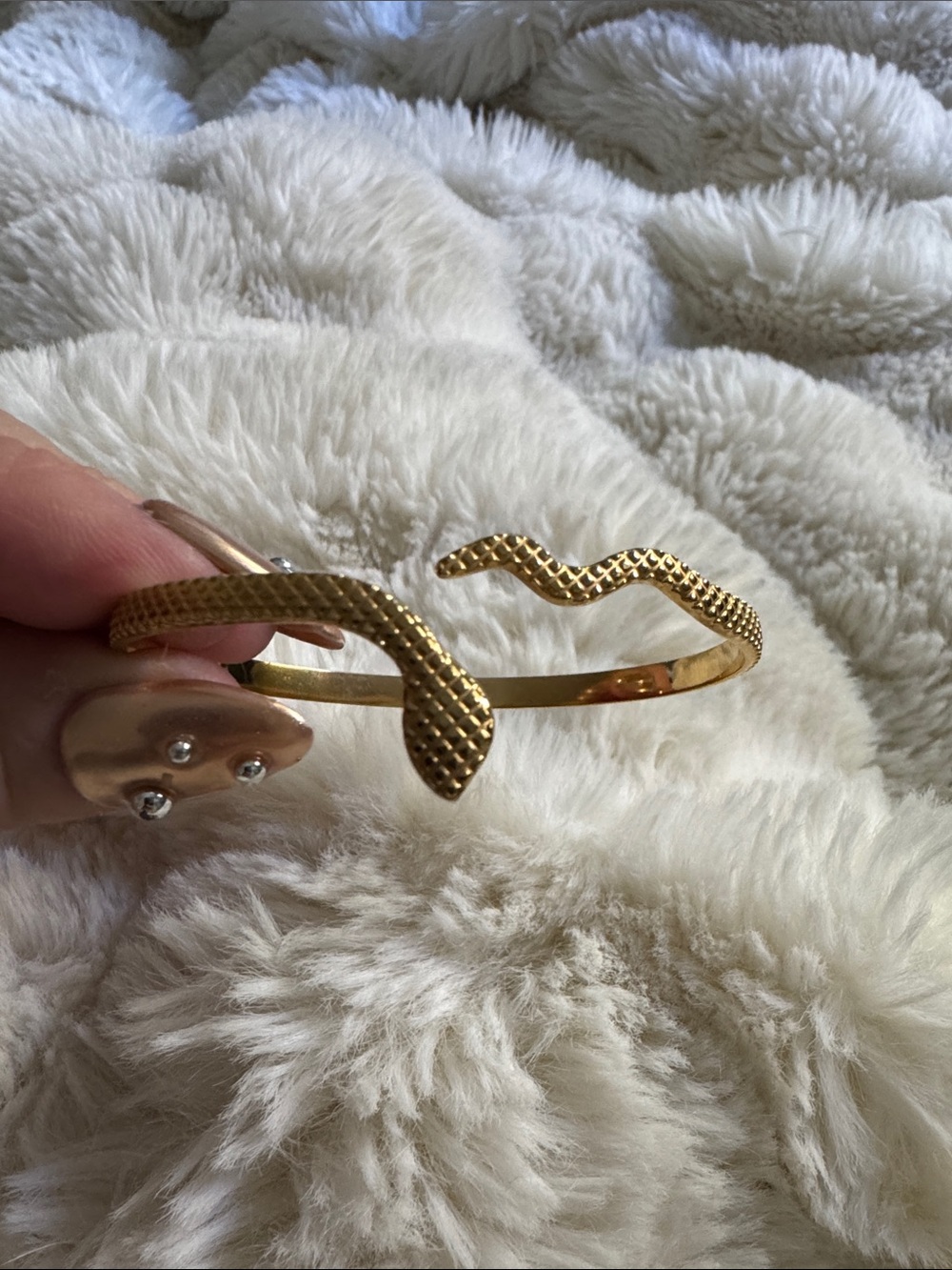 Gold Snake-Shaped Reptile Accent Bracelet - Unbranded